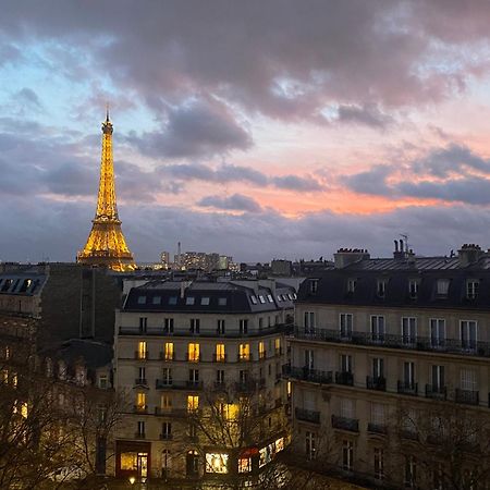The Room Of The Eiffel Tower París Exterior foto