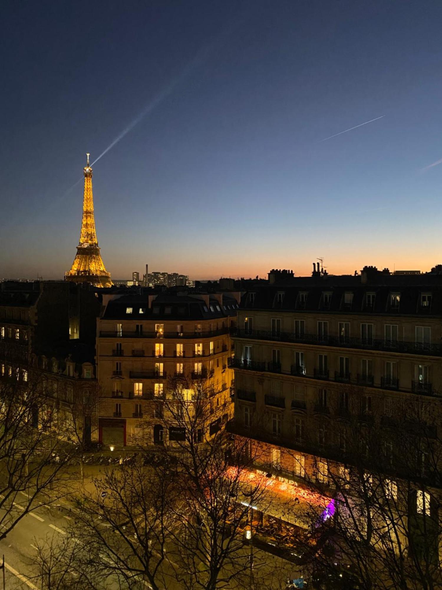 The Room Of The Eiffel Tower París Exterior foto